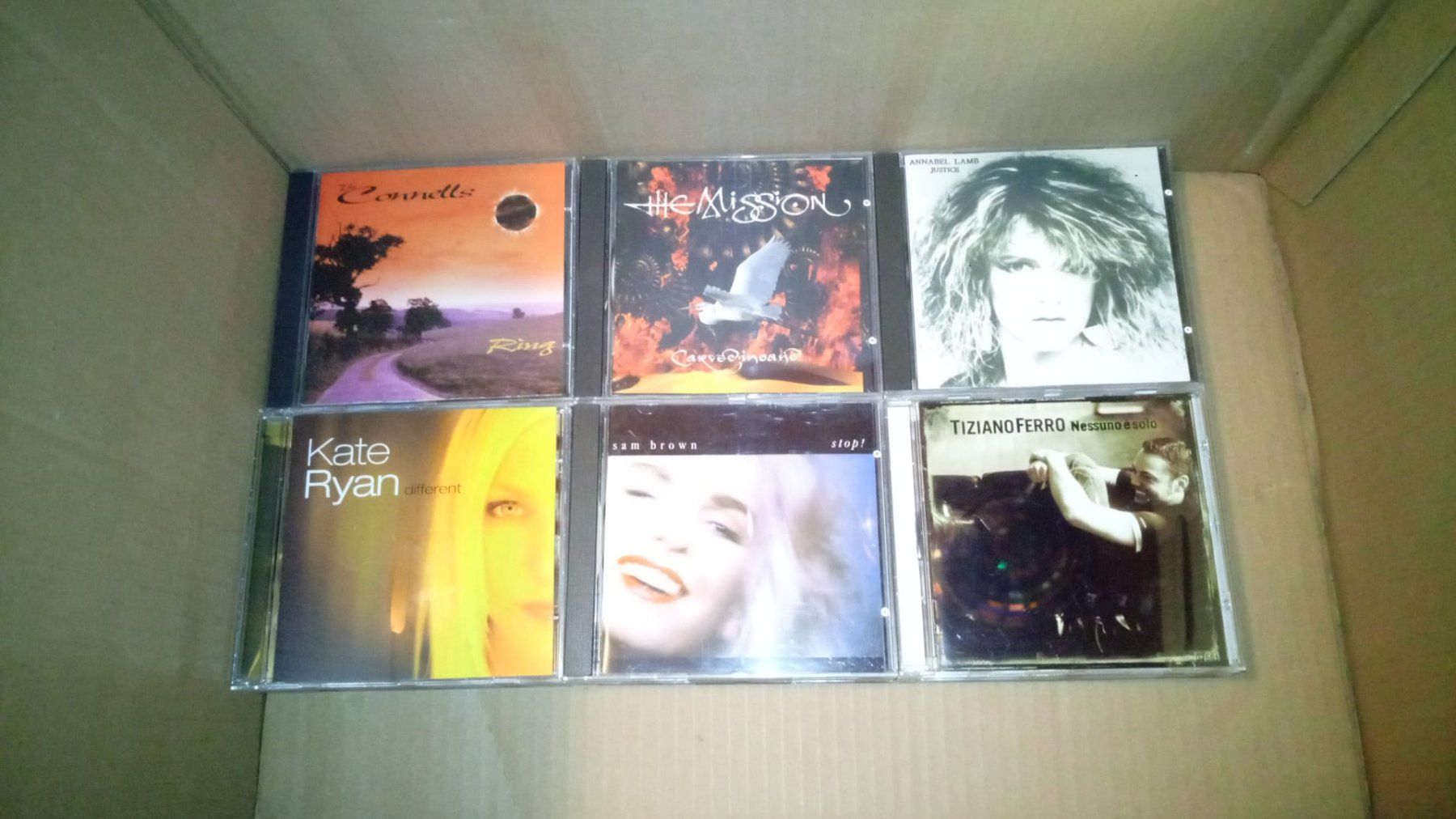 CDs: Los à 60 CD's (001) – Défectueux à Lüsslingen par Wildstar 7