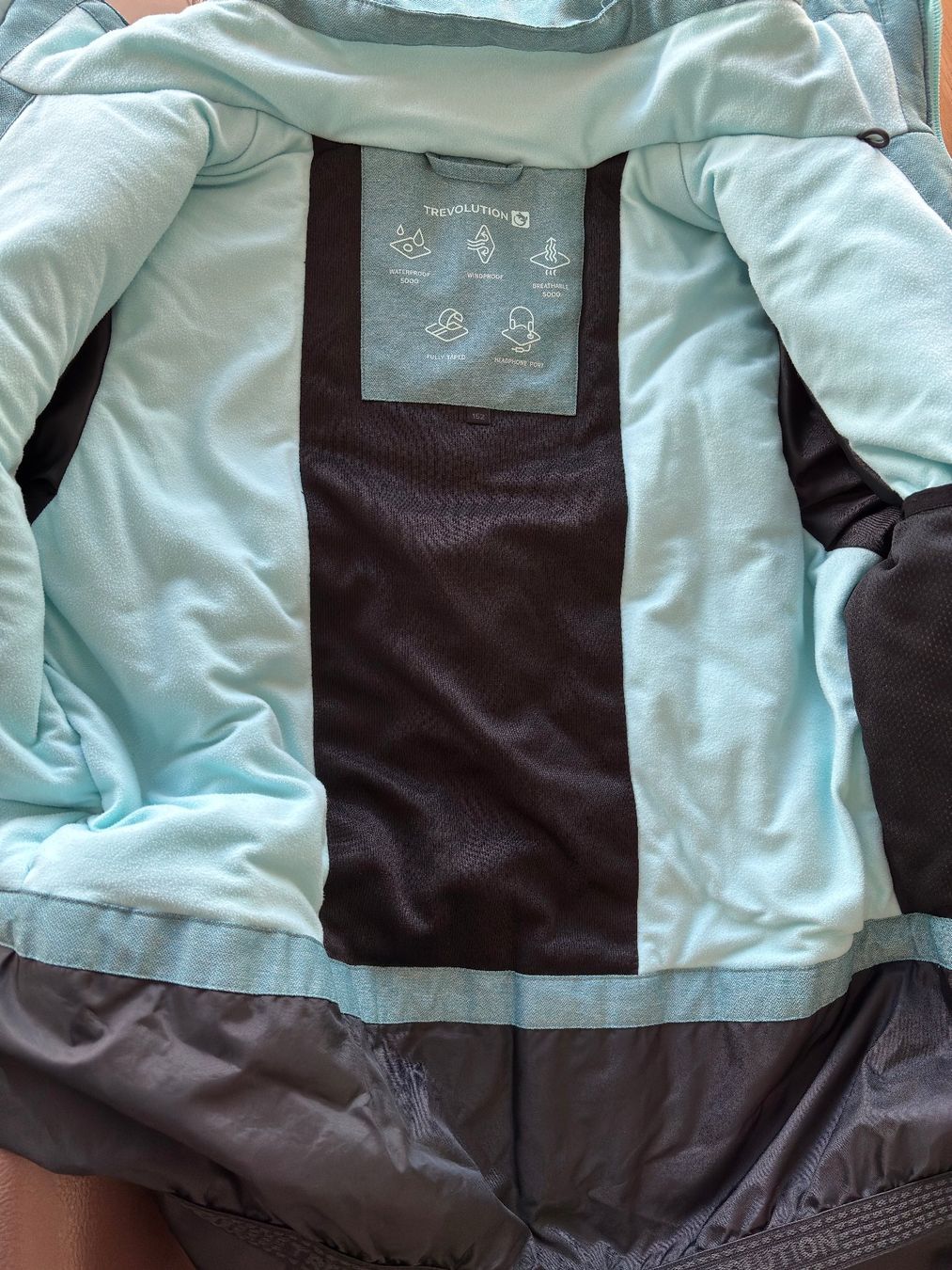 Trevolution Giacche & Cappotti: Trevolution Mädchenski-Jacke – Usato da Zuzwil SG venduto da Gasstation 2