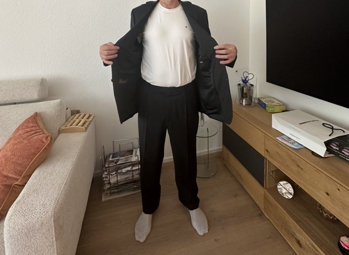 Completi: Herren Anzug Massimo Dutti  Grösse 52neuwertig – Usato da Zürich venduto da Gazo_11 1