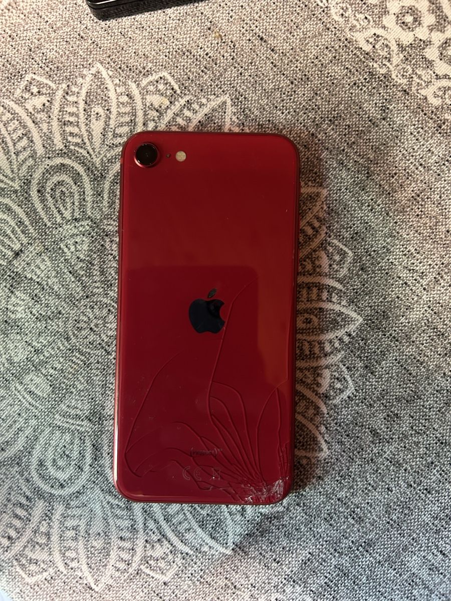 Apple Telefoni cellulari / Smartphones: Iphone se2 – Usato da Wagenhausen venduto da Hunorvzr 4