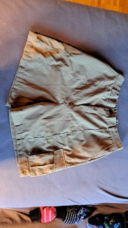 Khaki Shorts, Top Zustand, perfekt für den Sommer!