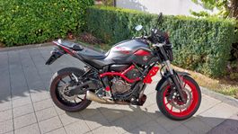 Yamaha MT07 Edition Spéciale Moto Cage