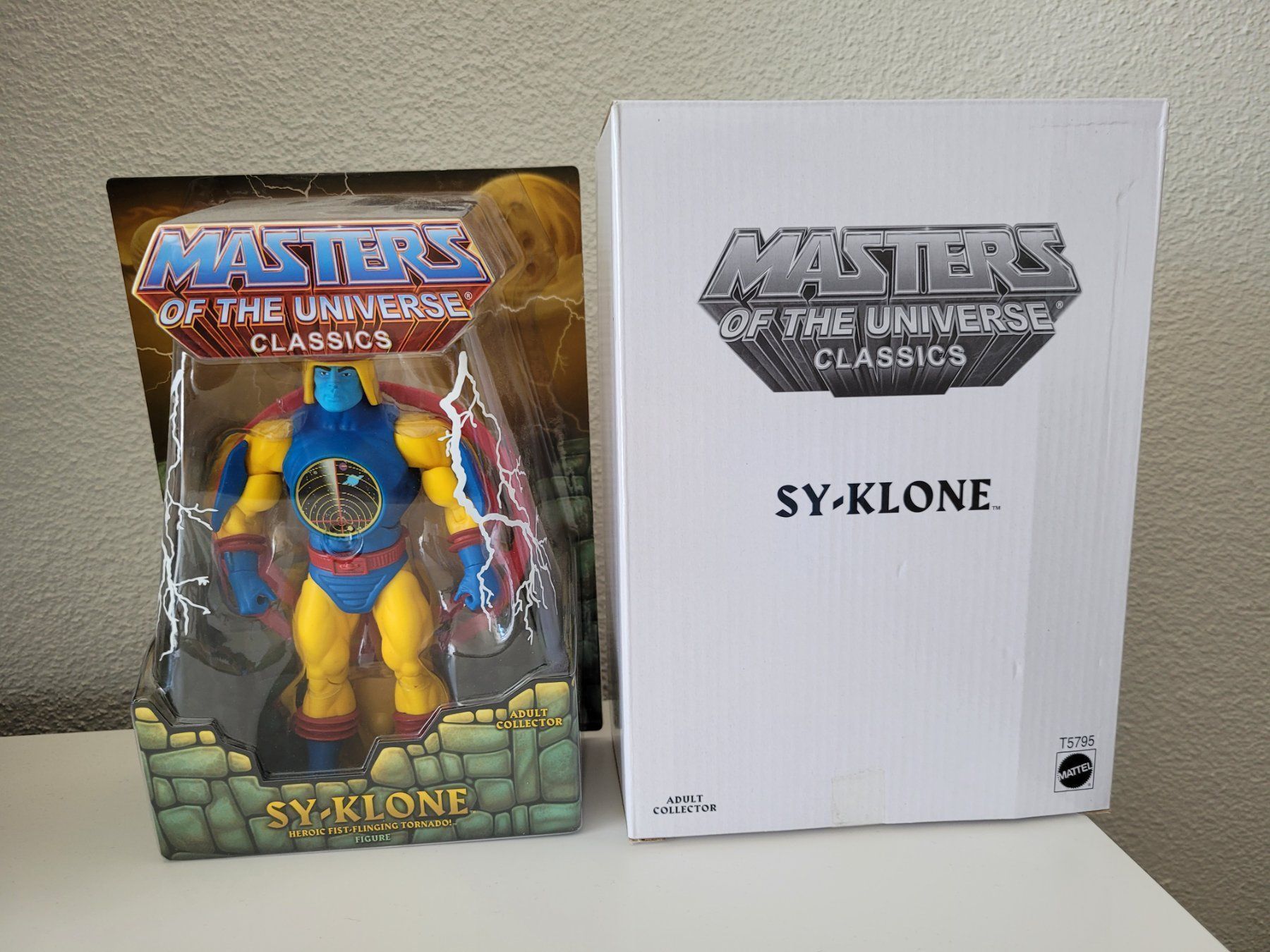 Statuette: Sy-Klone (MOTUC) - 2010 – Nuovo e nell'imballaggio originale da Schneisingen venduto da jordan60078