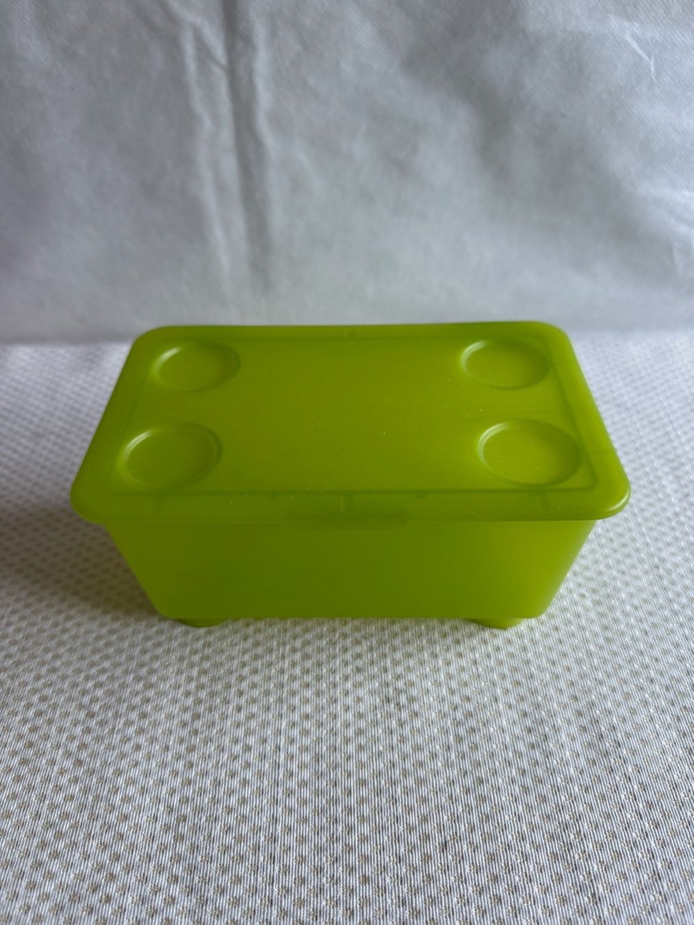 Ikea Portagioie: IKEA - Boîte en plastique – Usato da Sion venduto da accroshoes