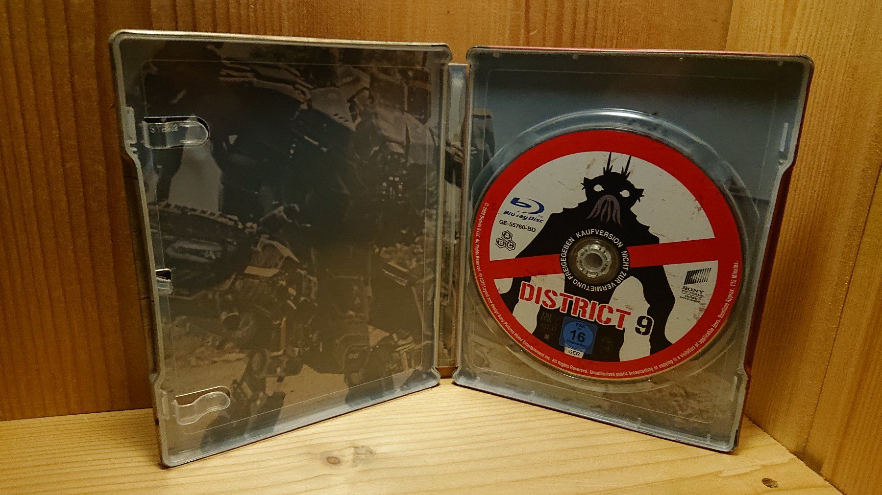 Tutti i DVDs: DISTRICT 9 Blu-Ray Steelbook – Usato da Wilderswil venduto da Exebub 4