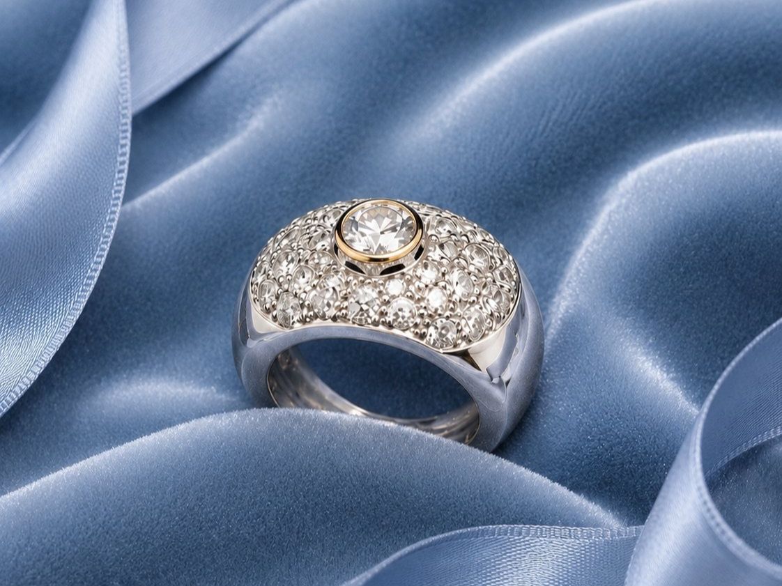 Bagues: Wunderschöner Diamantring mit einem zentralen Diamanten – D'occasion à Genève par Mycollection 1