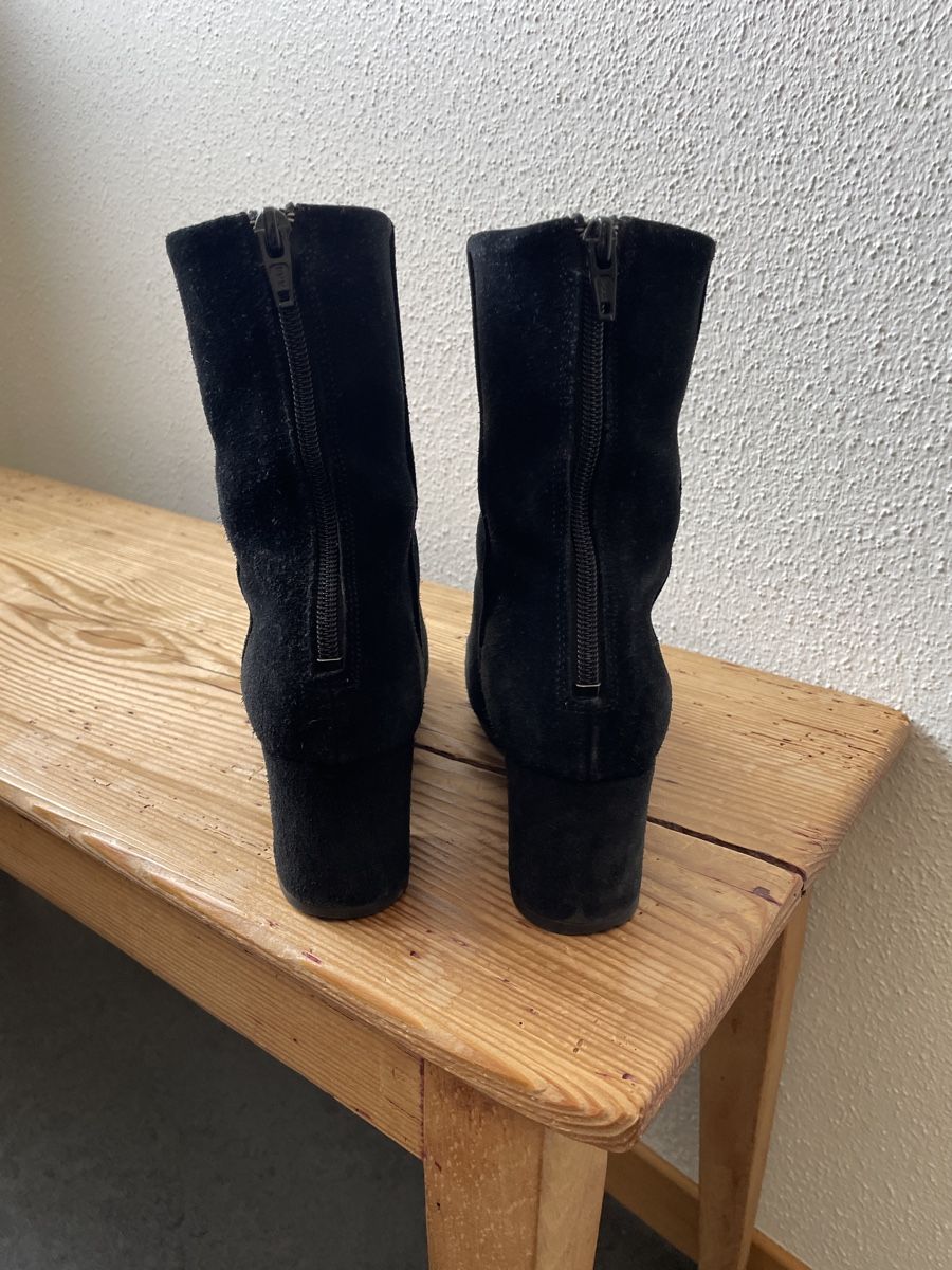 Scarpe da donna: Anthology Paris Wildleder Boots Gr. 38 schwarz – Usato da Zürich venduto da ehupp 1