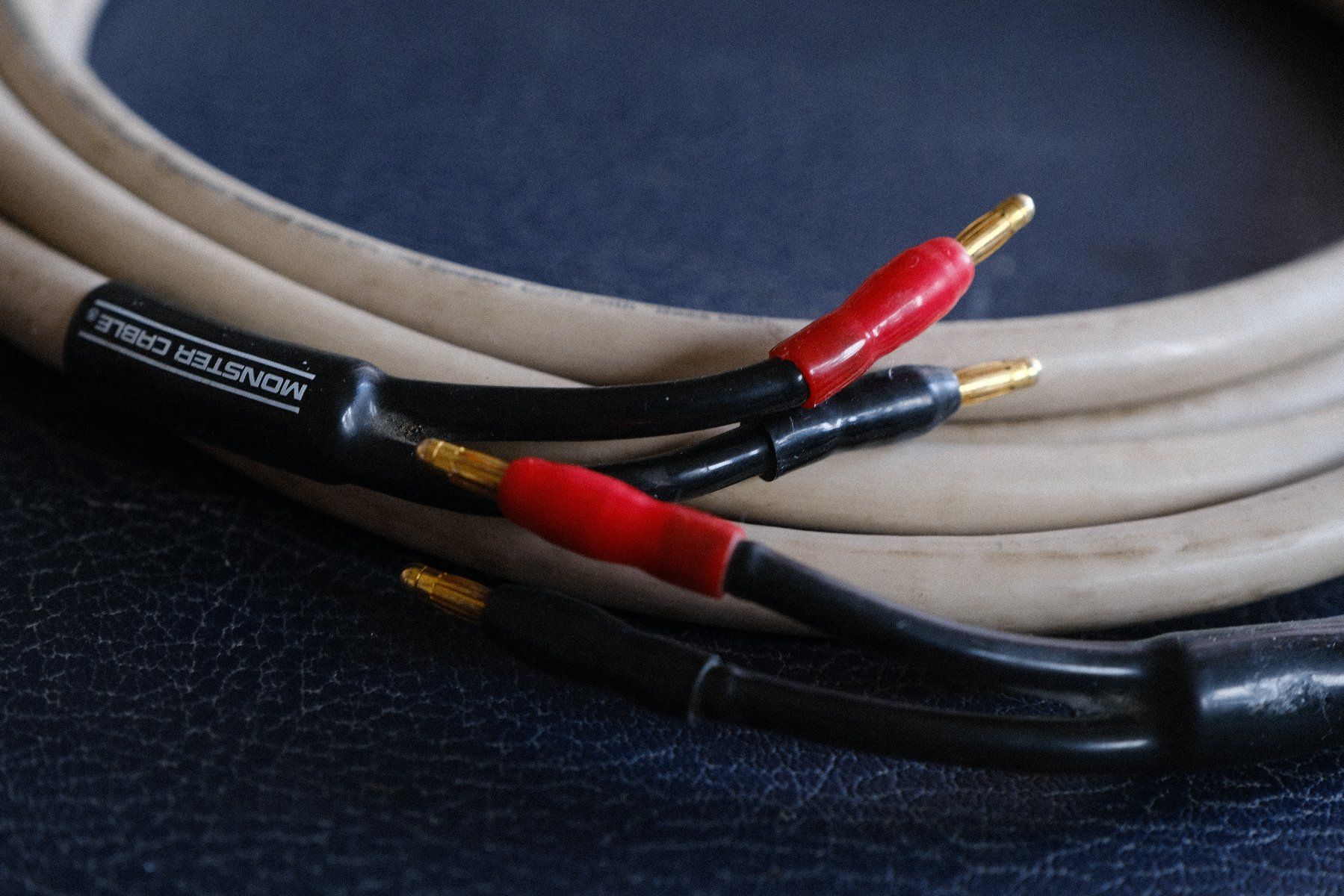 Cavi: Monster Cable Powerline 2 Plus - Top Zustand, 2 m – Usato da Zürich venduto da Bilge1 1