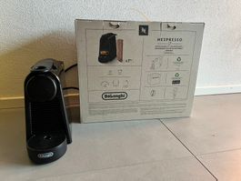 Nespresso DeLonghi Kaffeemaschine – kompakt, schwarz