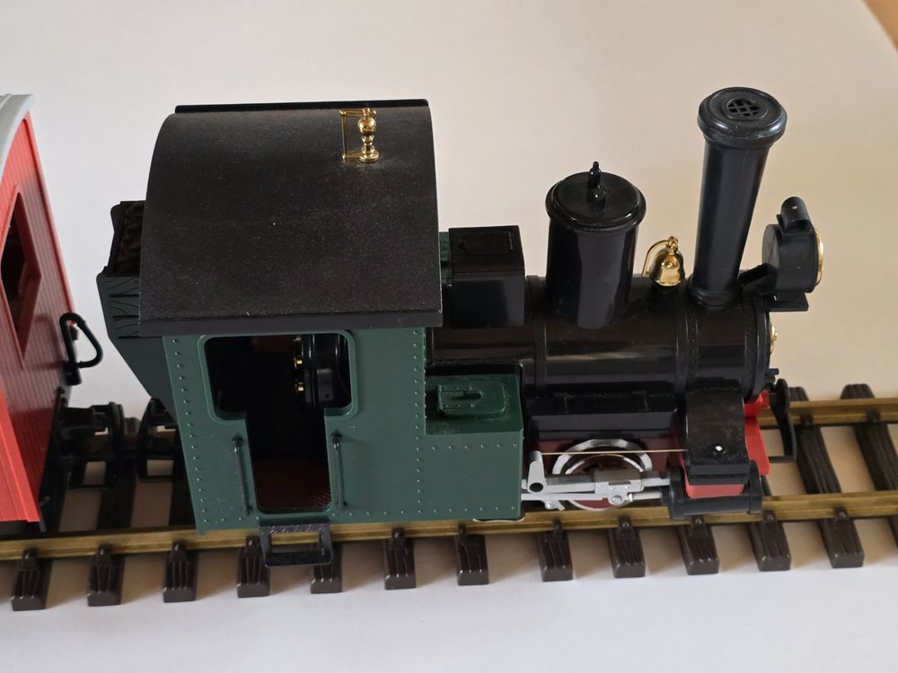 LGB Lokomotive mit zwei Wagen Kaufen auf Ricardo