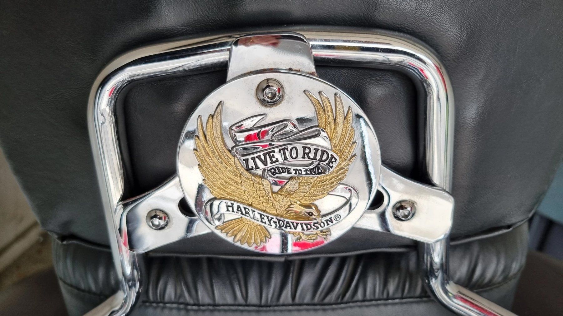 Harley-Davidson Touring: Harley-Davidson Road King Classic 100th Anniversary 2003 – Gebraucht aus Vaduz von ArtAries 2