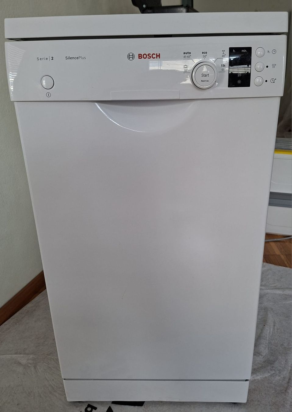 Machines à laver la vaisselle: Dishwasher - Bosch Serie 2 SilencePlus – D'occasion à Zürich par dan_5rcv 2