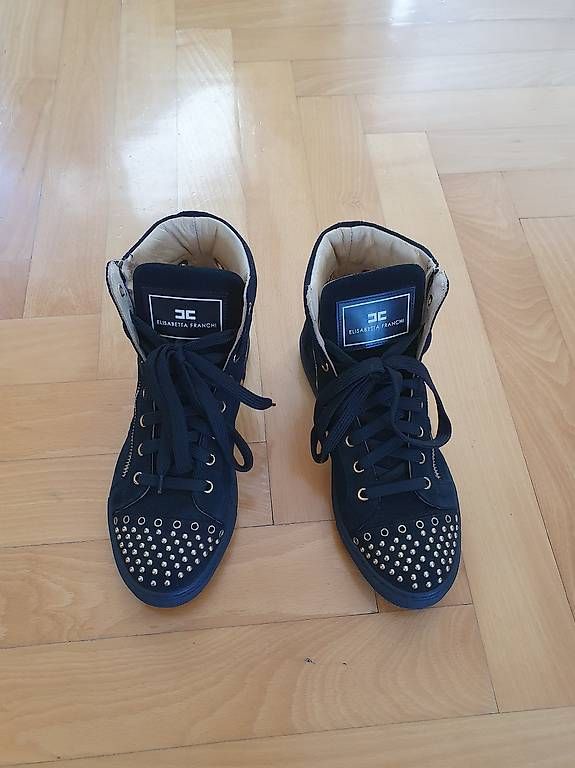Franchi Chaussures femmes: Baskets ELISABETTA FRANCHI – D'occasion à Grand-Lancy par kri_qk5y