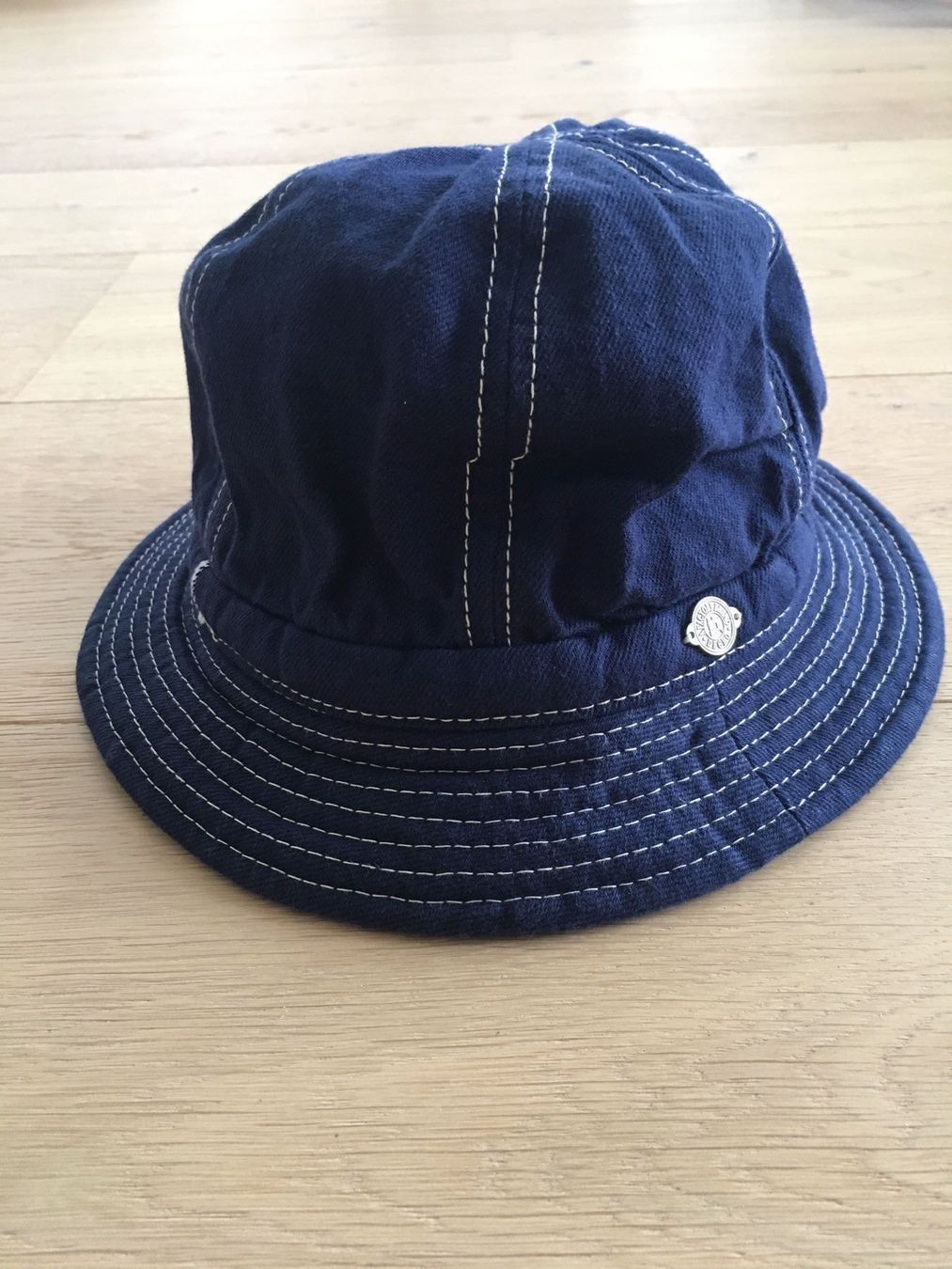 Copricapi, berretti & cappellini: Decho Bucket Hat – Nuovo (secondo la descrizione) da Beinwil am See venduto da isole 4