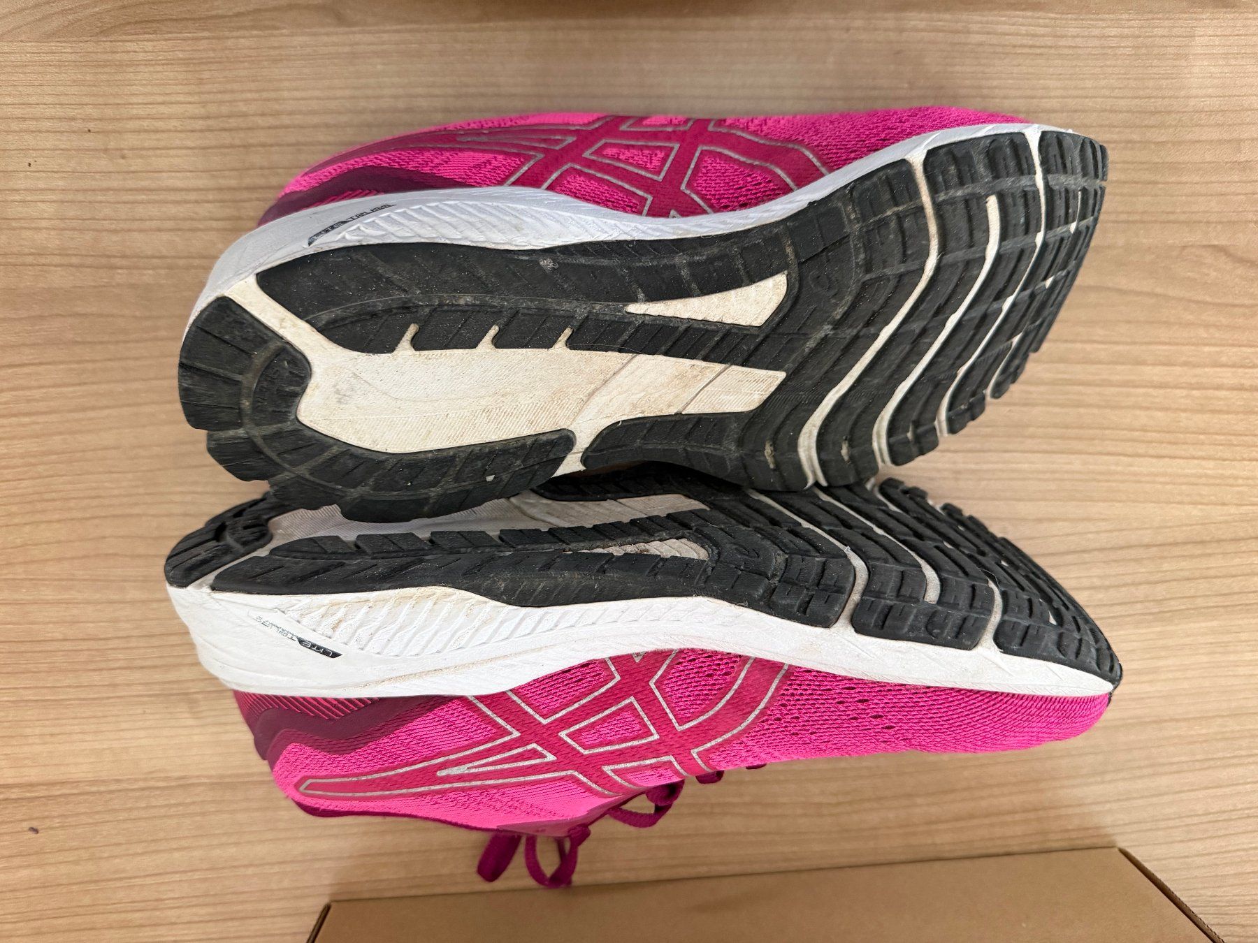 Scarpe da donna: Asics GT-1000 Gr. 41.5 – Usato da Zollikofen venduto da Maria_verena 3