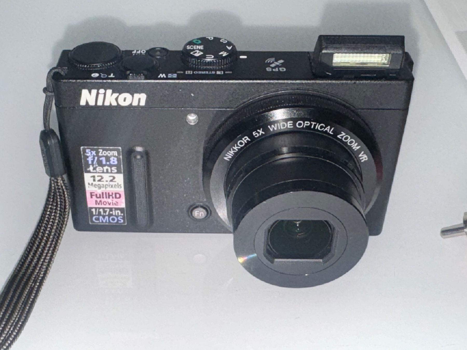 Nikon Appareil photo: Kamera Nikon Coolpix P330 digital – D'occasion à Therwil par Radule 1