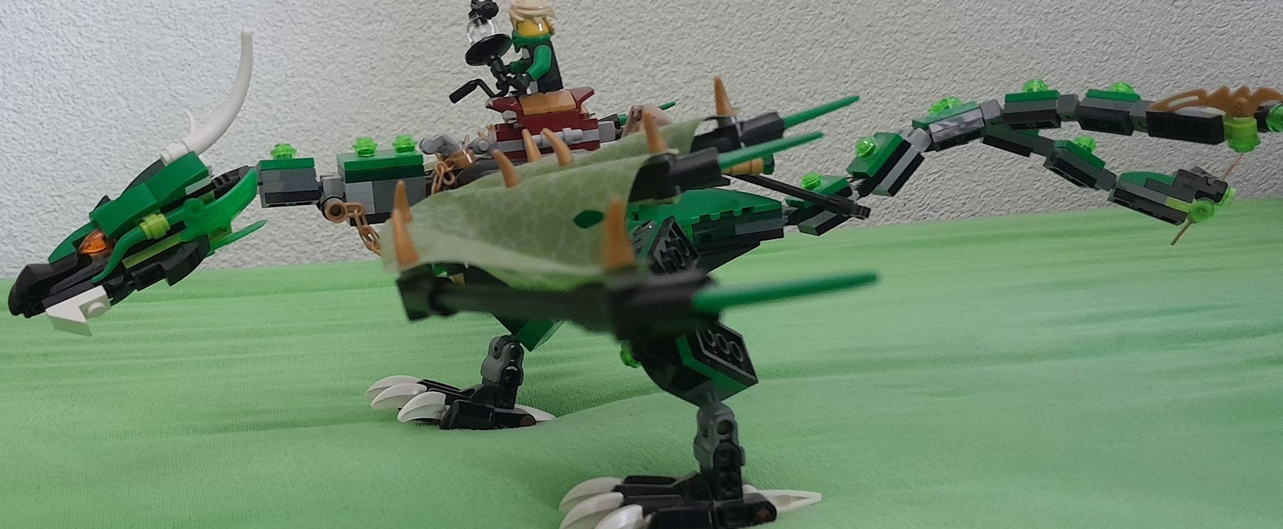 Lego Kit di costruzioni: Lego Ninjago, Grüner Drache – Nuovo (secondo la descrizione) da Menziken venduto da M.thut