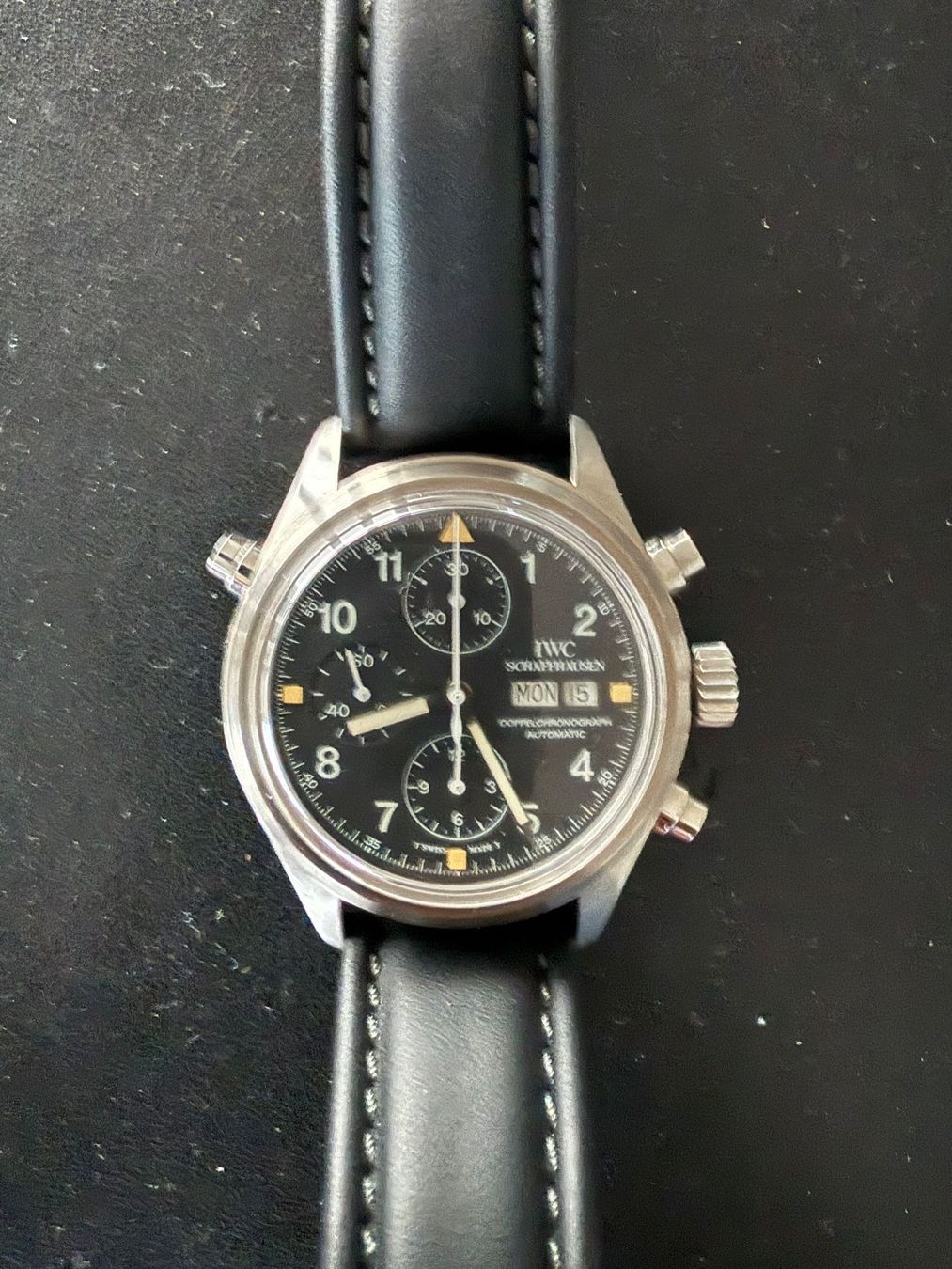IWC Orologi: IWC Fliegeruhr Doppelchronograph Ref. 3713 – Usato da Meilen venduto da Dromedar