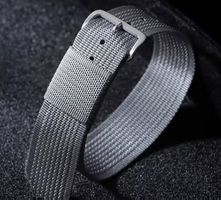 Nylonarmband 20 mm grau mit Werkzeug