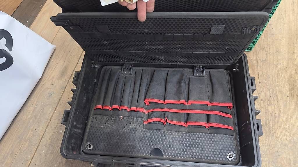 Tutti gli attrezzi: Knipex Werkzeugkoffer "Robust45 Move"leer – Usato da Gipf-Oberfrick venduto da Fam.Mueller.Wittnau 2