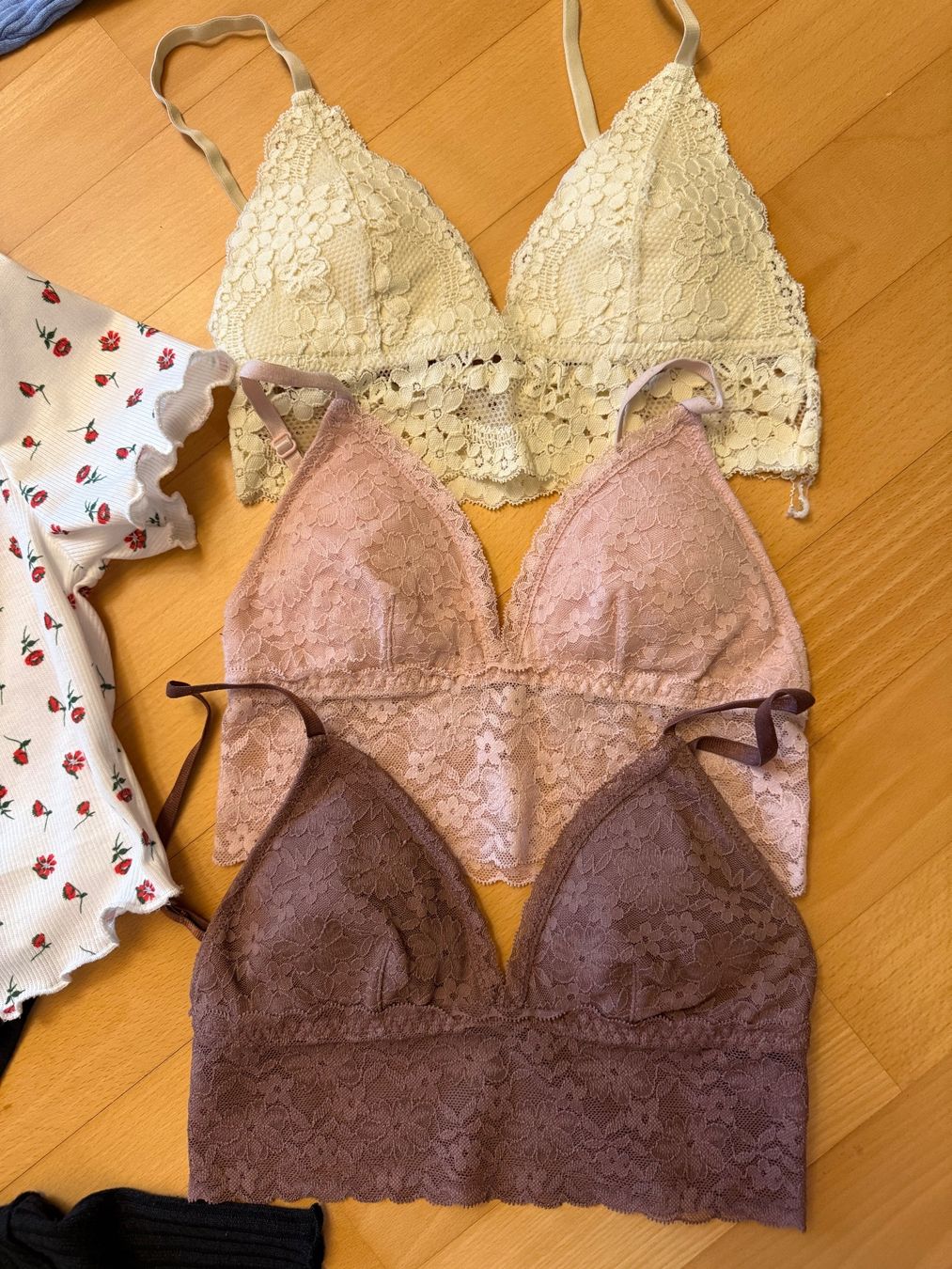 Lotti & Set di vestiti: Mädels Outfit Grösse 152 – Usato da Wallbach venduto da 10merlin 3