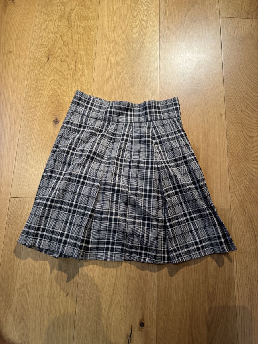 Röcke: Snidel skirt Size S – Gebraucht aus Clarens von Ian_calvin 3