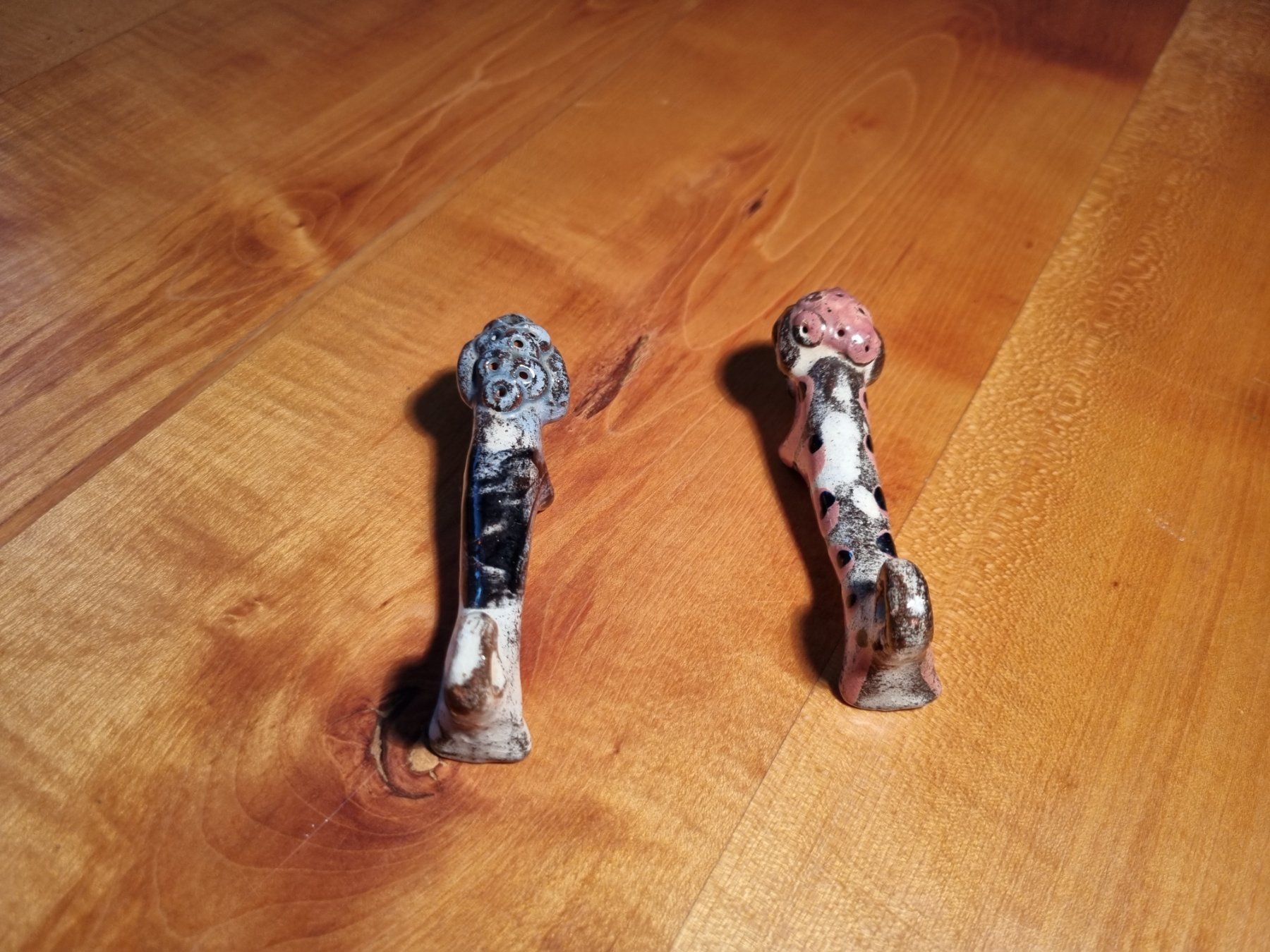 Statuette: 2 Messerablagen "Widder" Keramik – Usato da Fürstenaubruck venduto da PizBeverin2018 5