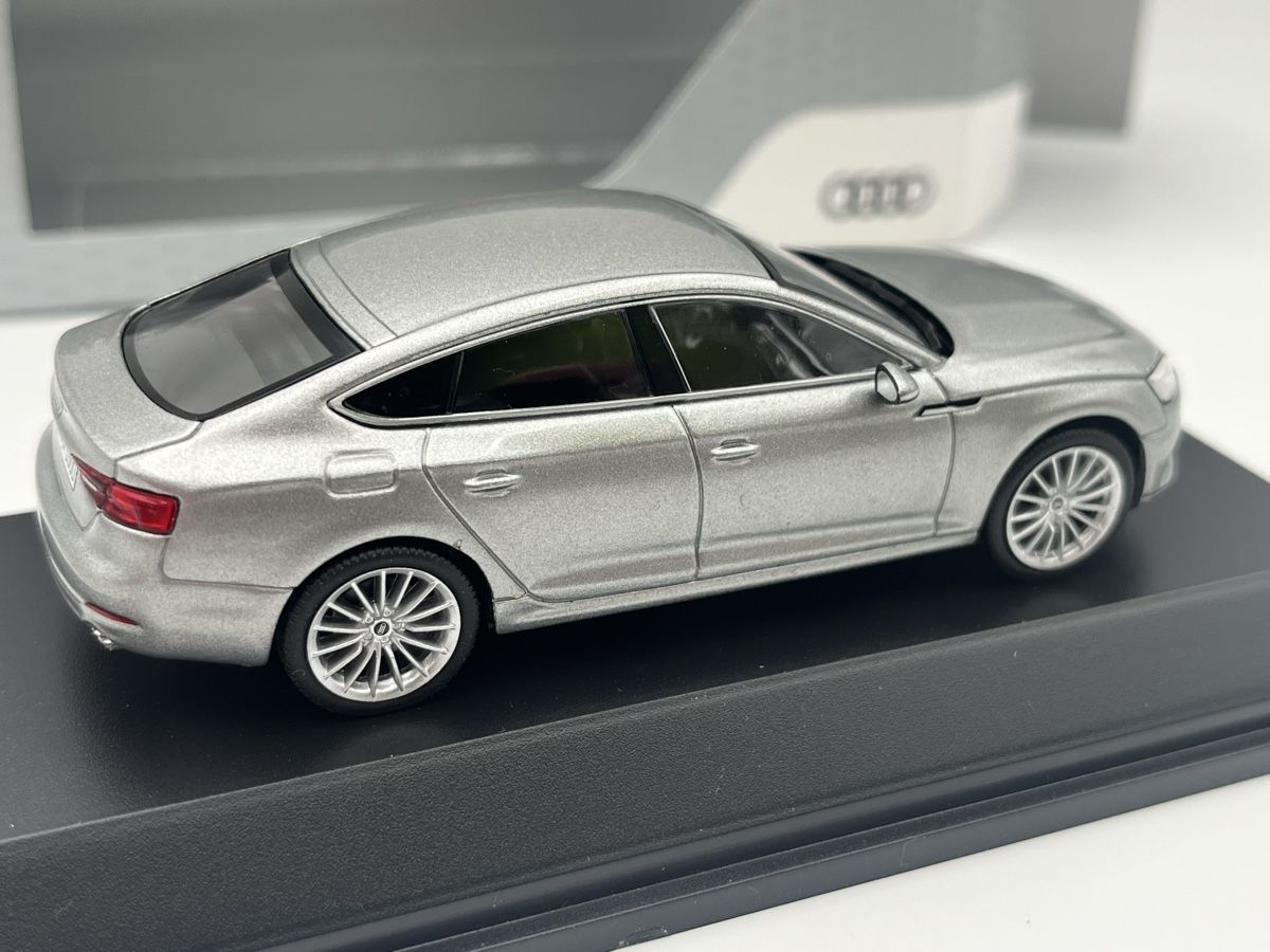 Audi Voitures modèles: Audi A5 Sportback, 1:43 – D'occasion à Broc par Jenson7 2