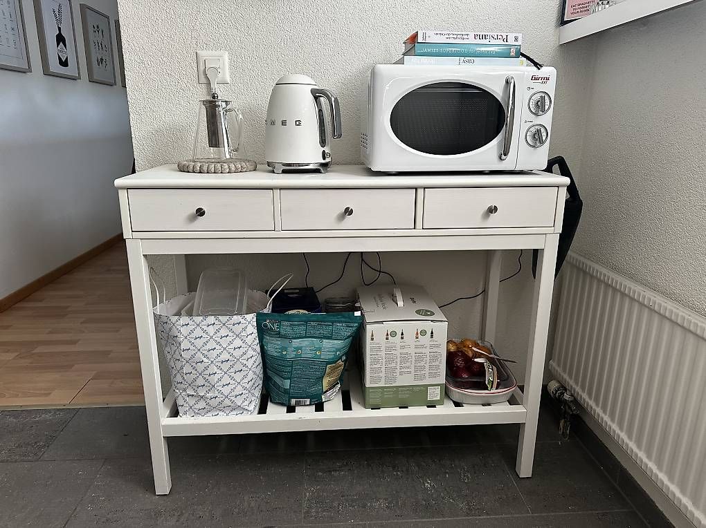 Kommoden: Kommode / Ablagetisch Ikea – Gebraucht aus Baden von taatjanaa