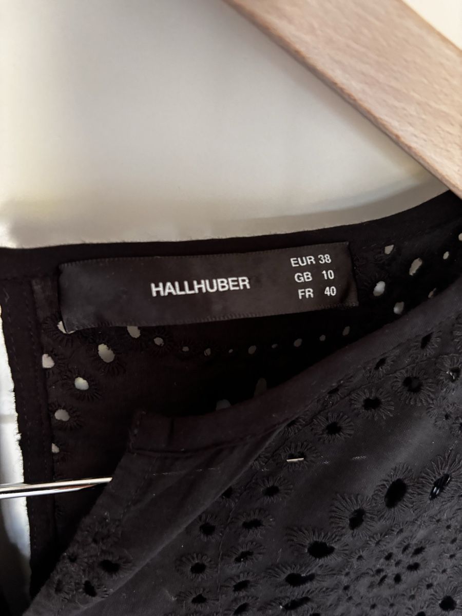 Hallhuber Vestiti: Robe dentelle noire Hallhuber – Usato da Winkel venduto da ninie_zh 5