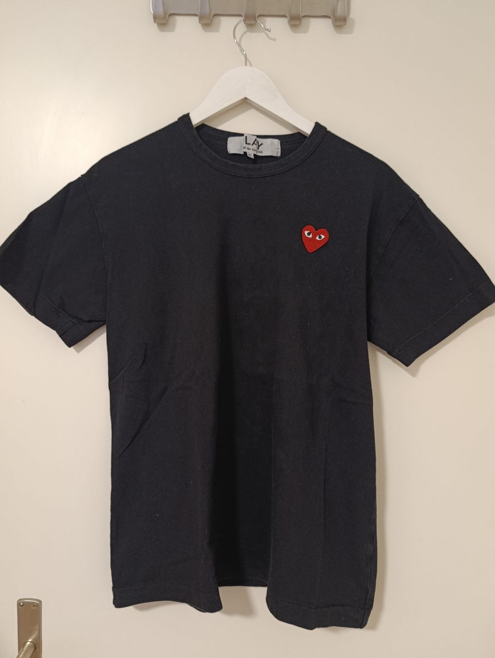 Comme Des Garcons T-shirt: Comme des Garçons T-shirt – Usato da Meilen venduto da SME_Aoi