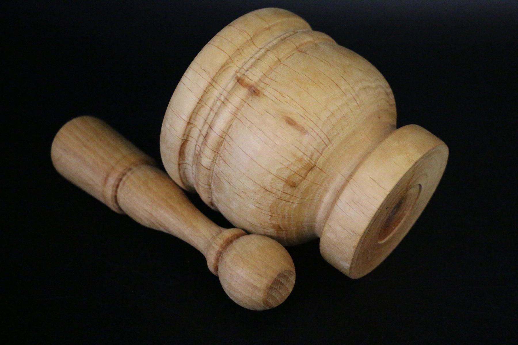 Autres pour cuisiner & mitonner: Mörser und Stössel - Holz – D'occasion à Muhen par Restwert_Muhen 3