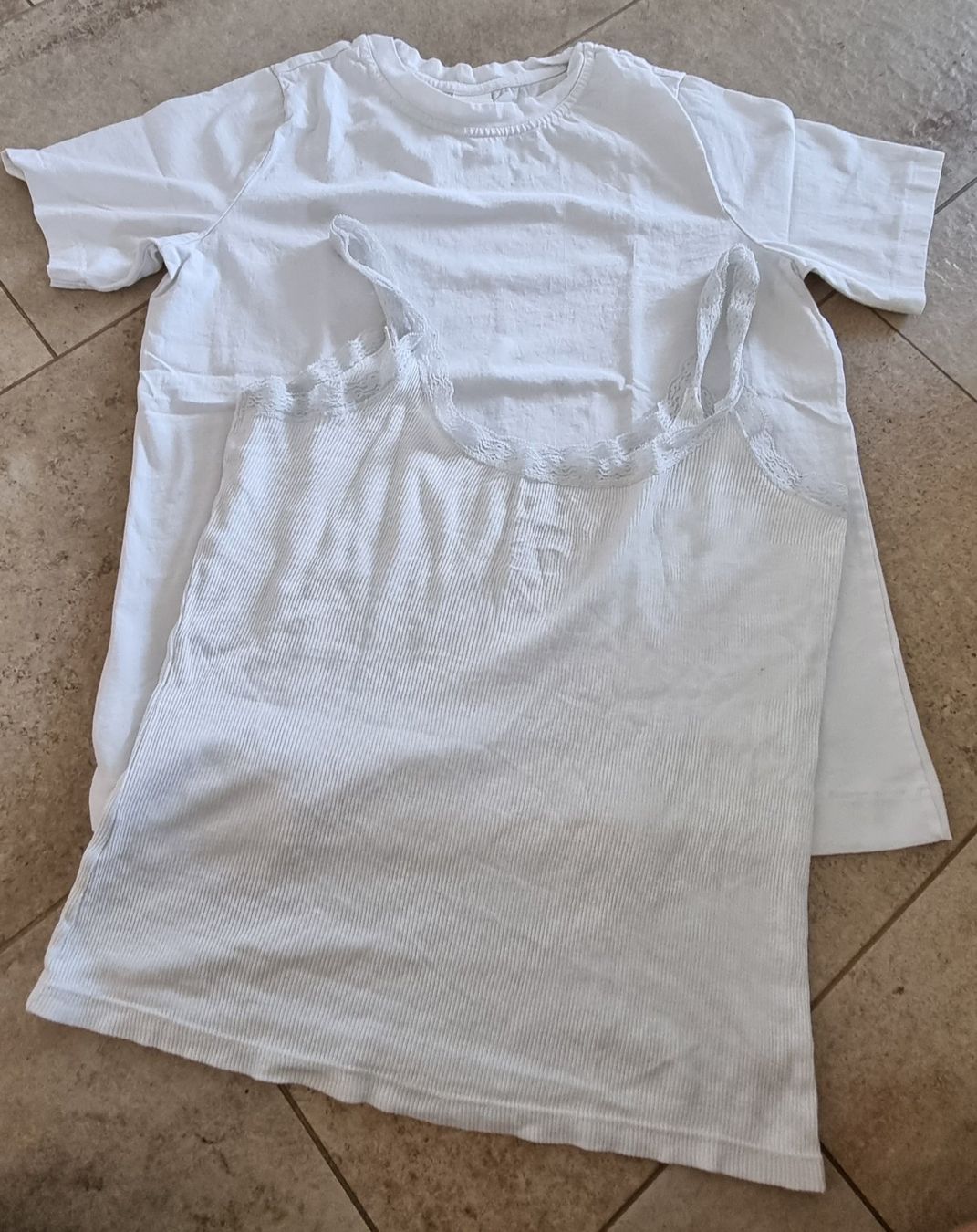 Lots de vêtements: Kleiderpaket gr.S – D'occasion à Grossdietwil par GNOM313 4