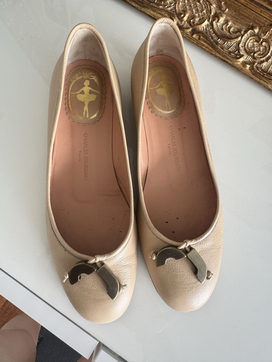 Damenschuhe: Charles Jourdan Ballerinas in beige – Neu (gemäss Beschreibung) aus Uetikon am See von sop_vw5x 1