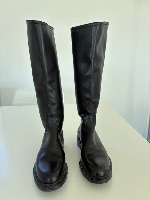Damenschuhe: Lederstiefel Studio Pollini – Gebraucht aus Bottmingen von Claude_T 1