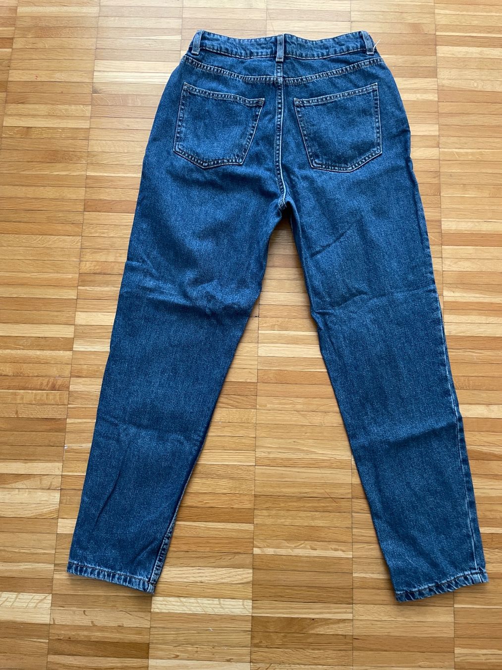 Jeans: Jeans EUR 38 – Usato da Neftenbach venduto da Justine76