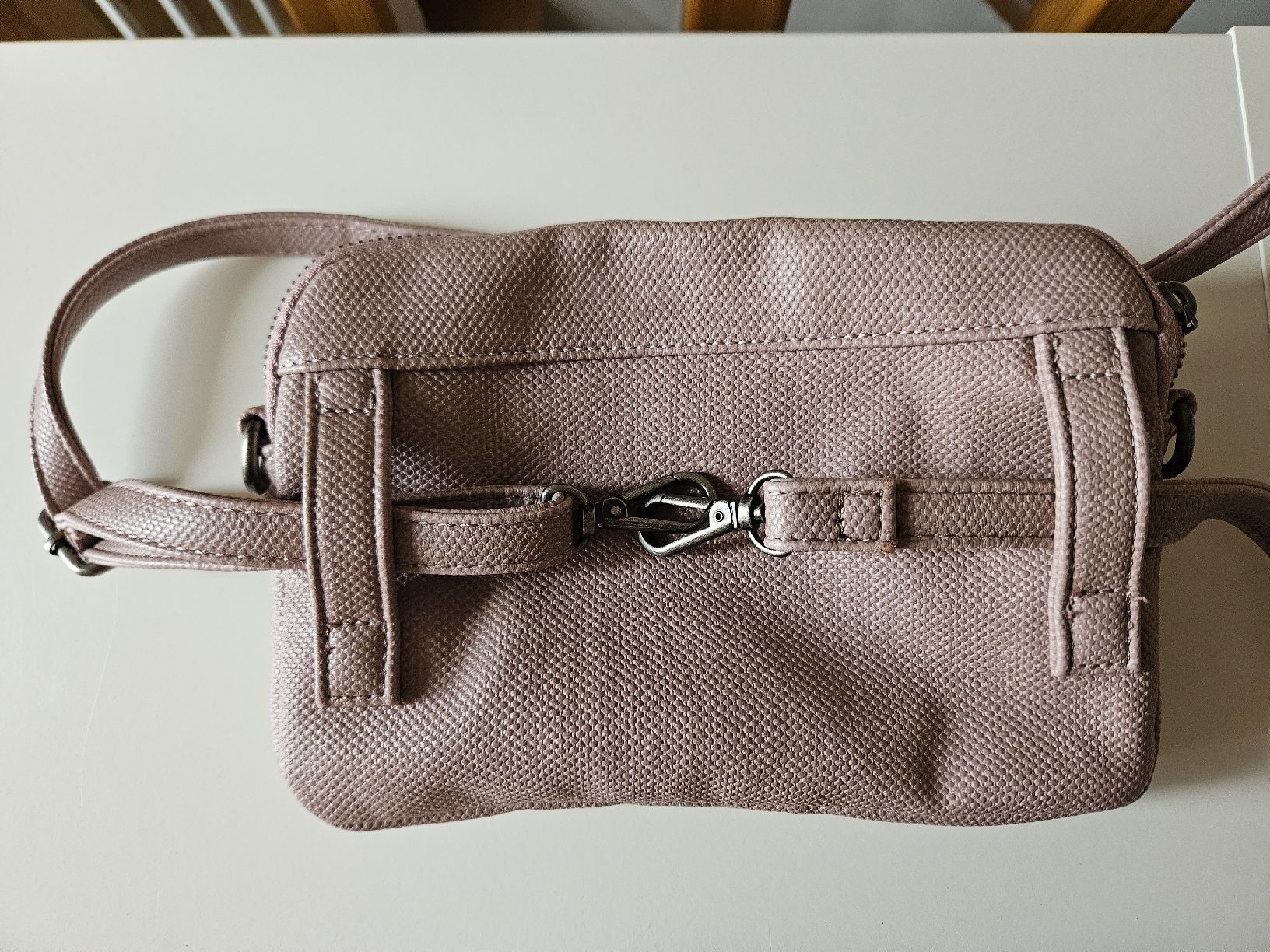 Fritzi Aus Preussen Borse da donna: Fritzi aus Preußen Bauchtasche, altrosa – Usato da Bern venduto da Oloui 1
