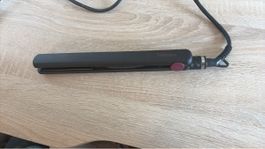 Tristar Hair Straightener - Perfect for Smooth Hair Days