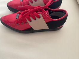 MUST HAVE - stylische/edle ARMANI Halbschuhe, rot/nero, 38