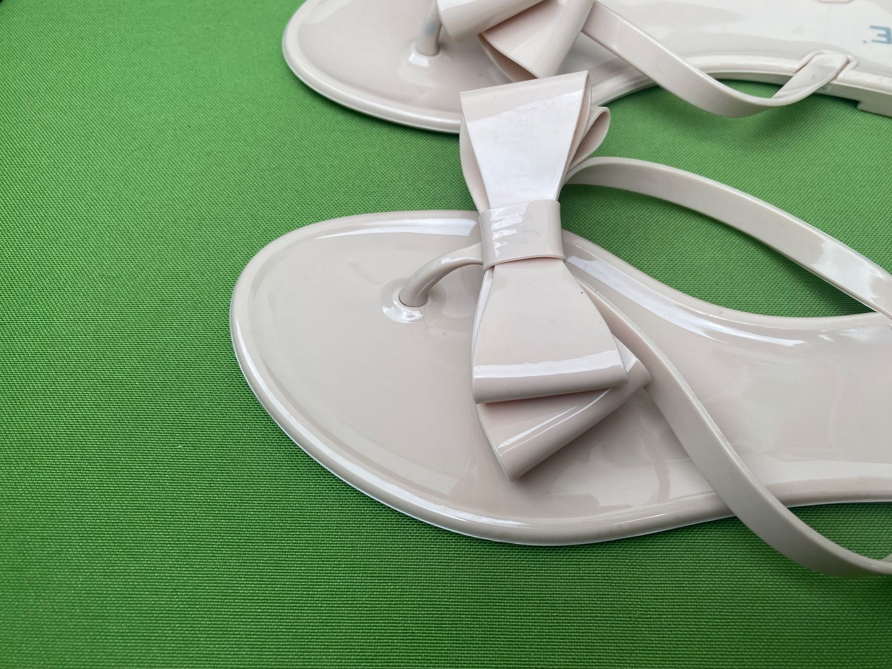 Cube Damenschuhe: SUMMERTIME - stilvolle/edle Flip-Flops, beige/crème, 38 – Neu (gemäss Beschreibung) aus Winkel von ferrari2022 3