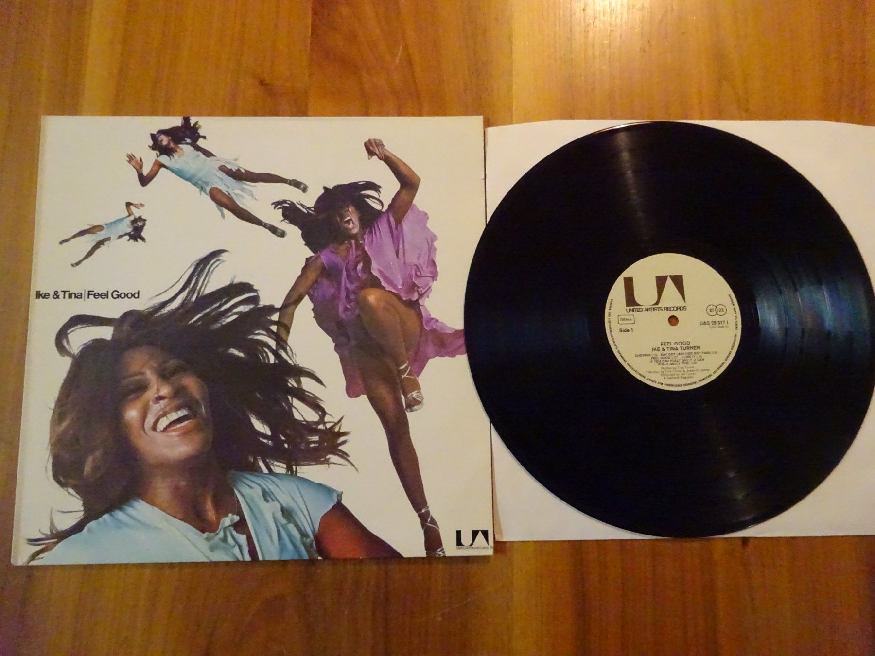 Schallplatten: TINA TURNER + IKE ** FEEL GOOD ** EXCELLENT – Gebraucht aus Luzern von xrayspex99 1