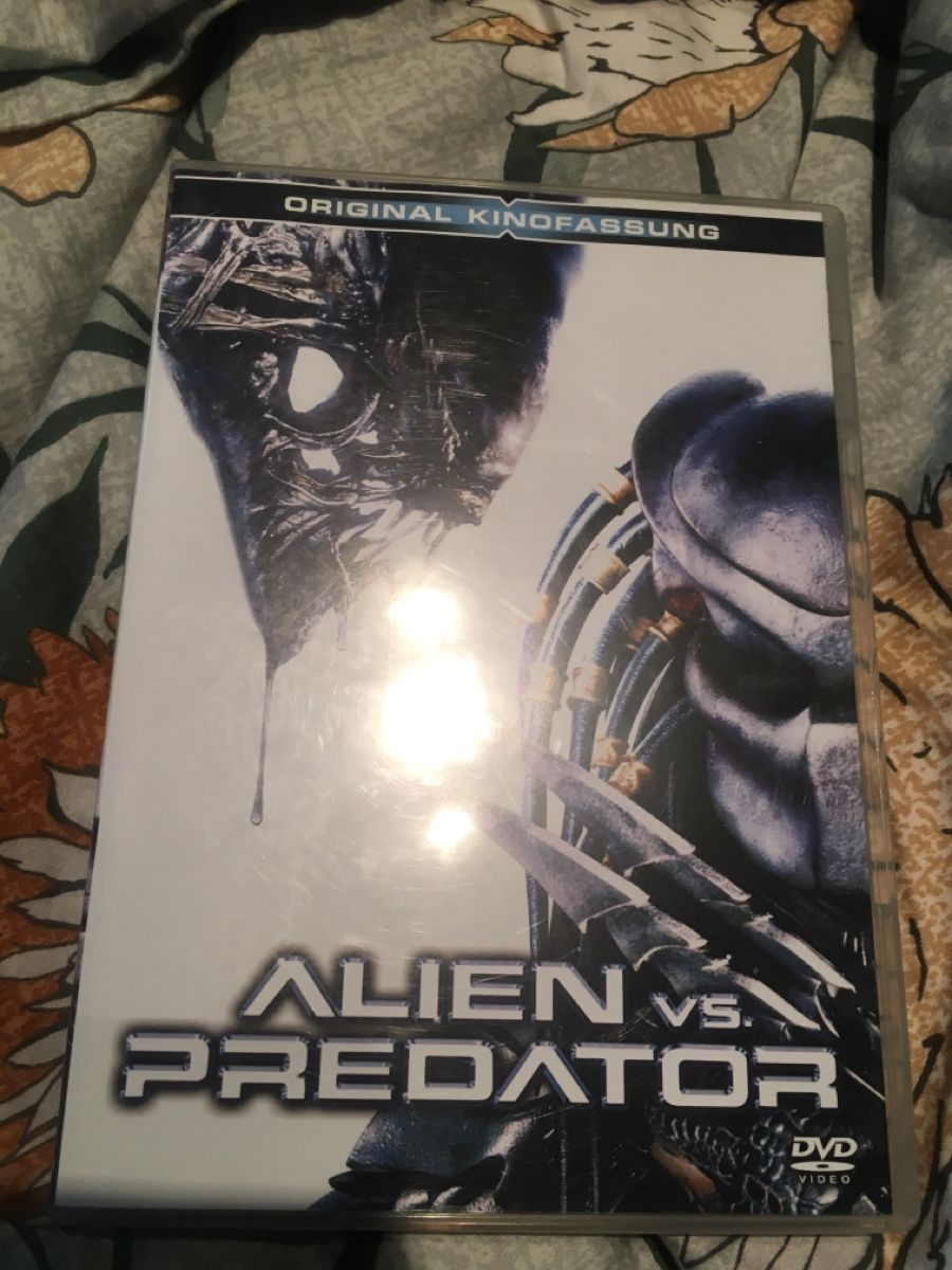 Tous les DVDs: Alien vs Predator 1 – D'occasion à Seengen par Predator86