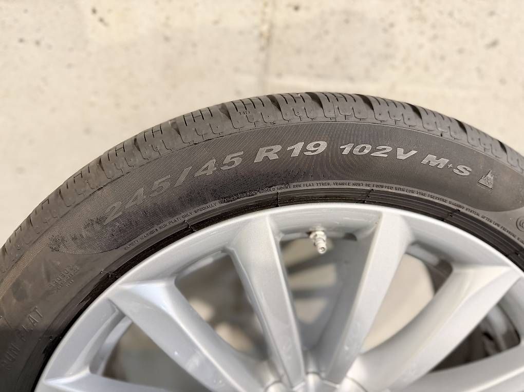 Pneumatici & Ruote complete: Bmw 19 Zoll Winterräder – Usato da Hüswil venduto da inf_r9zj 8