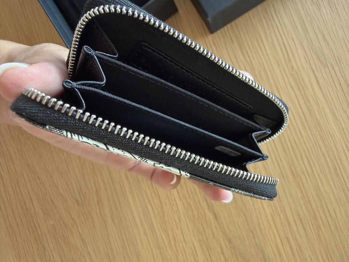 Chanel Portemonnaie: Chanel, petit porte-monnaie  – Gebraucht aus Cernier von 1234V 2