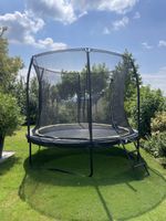 Grosses Trampolin