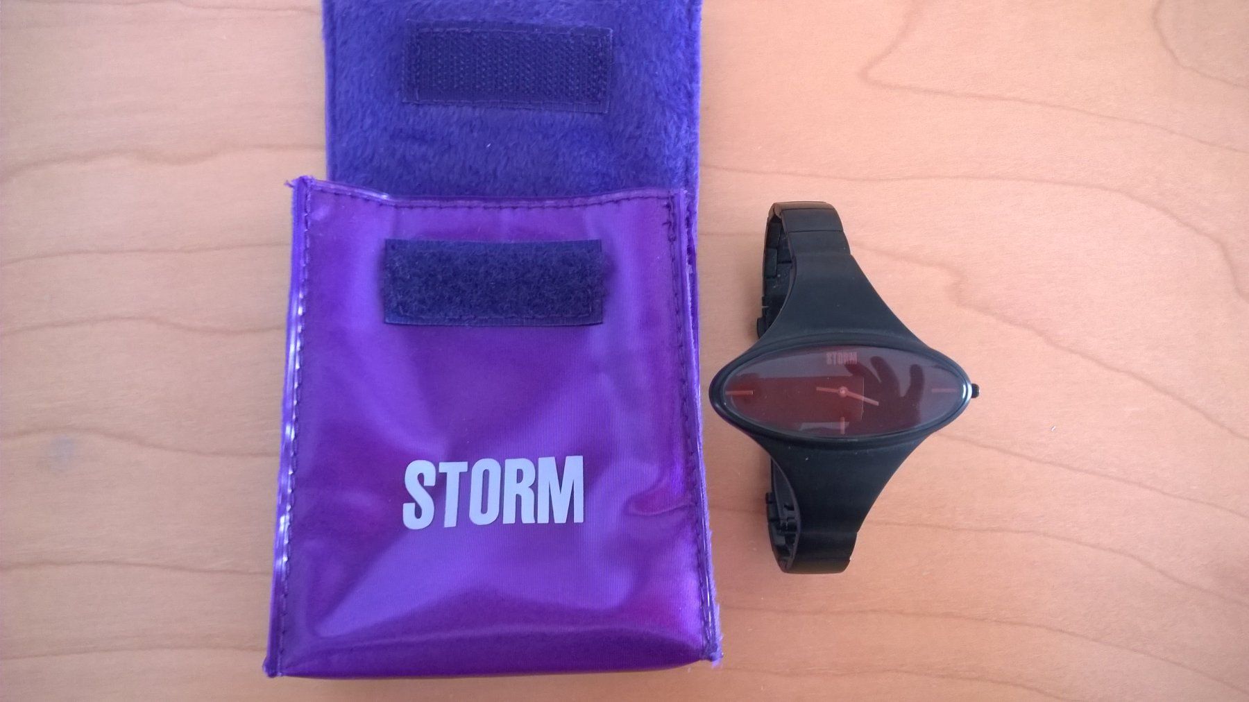 Orologi: Storm Damen Uhr – Usato da Hunzenschwil venduto da MuellerAarau