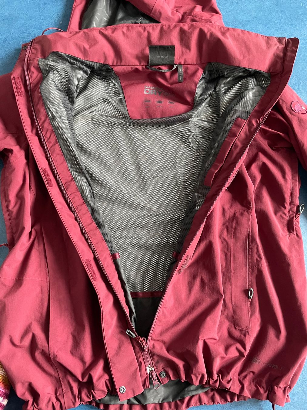 Mammut Giacche: Mammut Gore-Tex Regenjacke (DryTech) – Usato da Münchenstein venduto da fan_jv5m 1