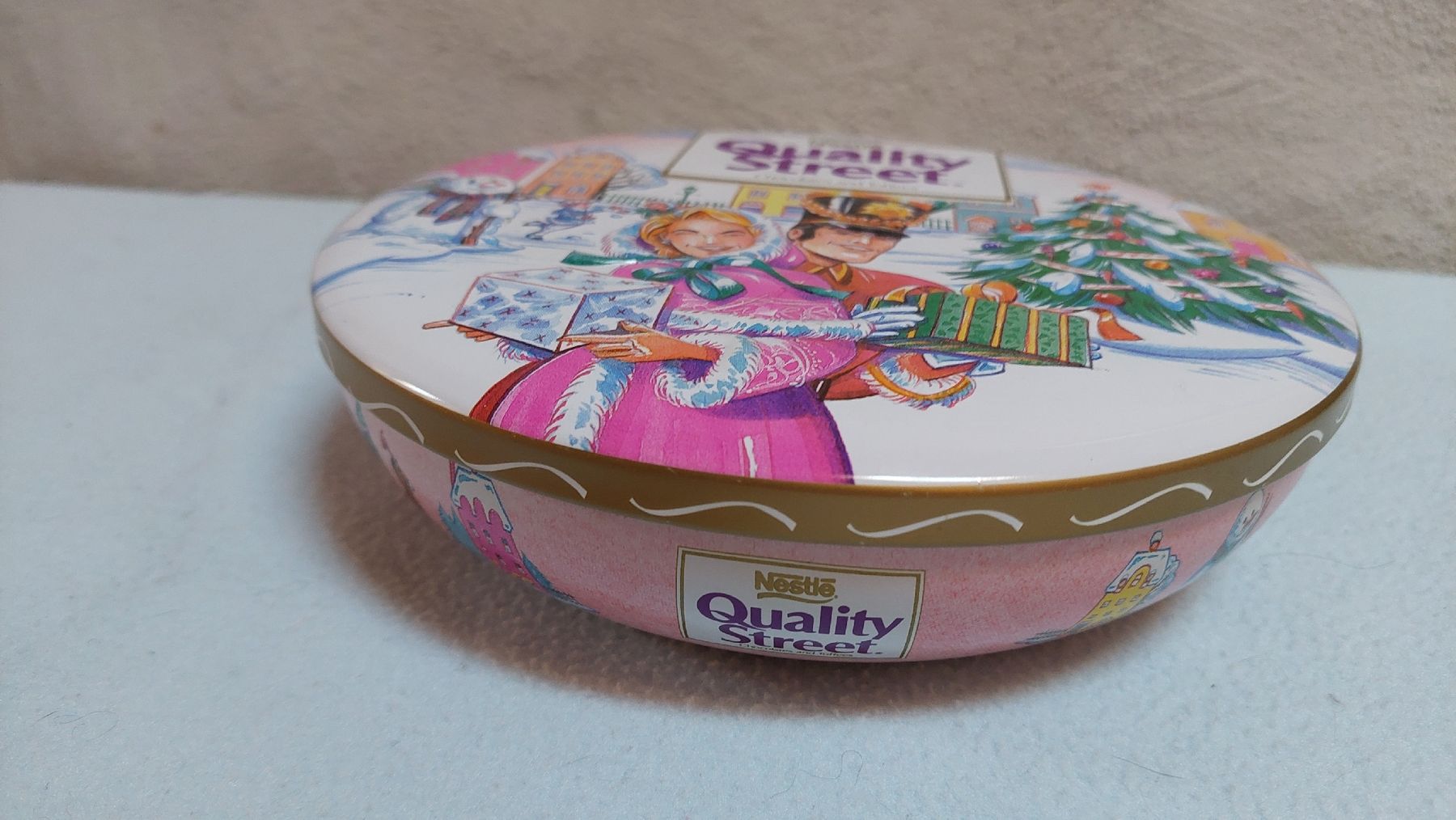 Tutte le decorazioni: Collector : Boîte Quality Street, de 1997 – Usato da Marsens venduto da fakia 2