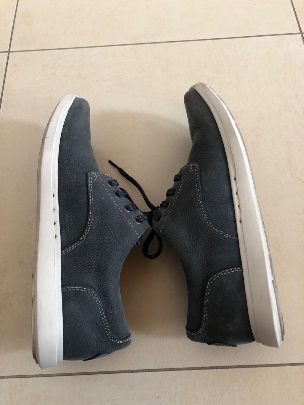 Clarks Scarpe da uomo: Clarks mis.41.5 – Usato da Davesco-Soragno venduto da dvf_7h6d 1