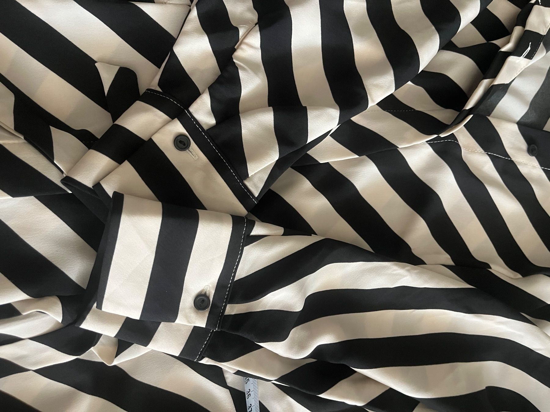 Camicette: Damen Kleid schwarz/weiss gestreift – Nuovo (secondo la descrizione) da Olten venduto da sae_82z2 7